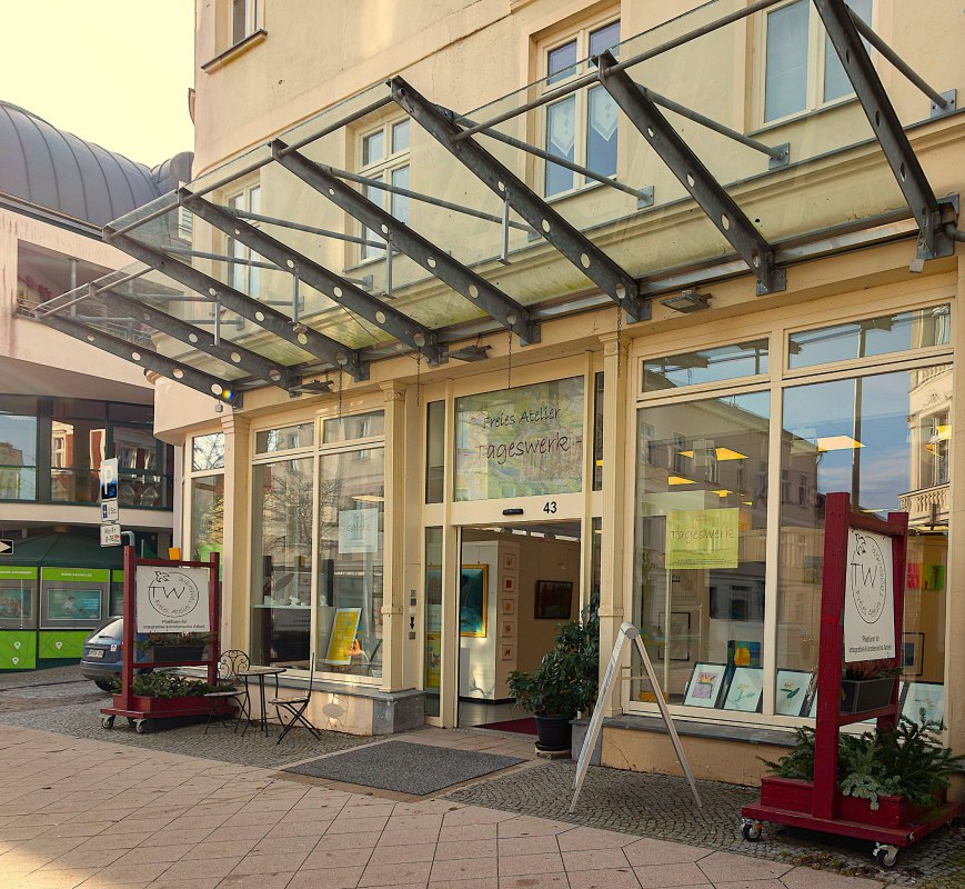 Codzienna praca, &copy; Tageswerk