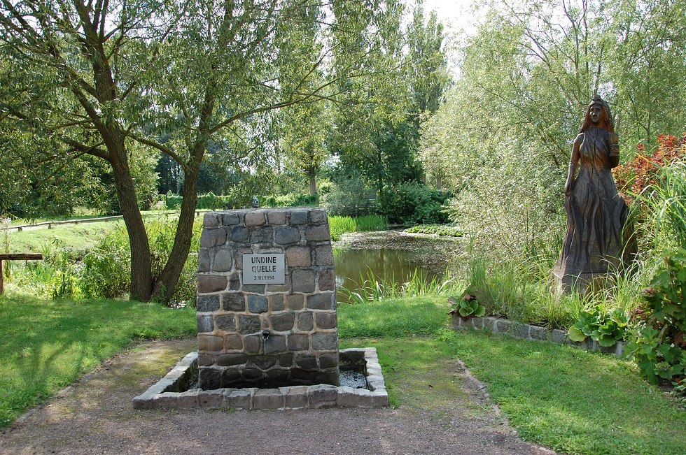 Źr&oacute;dło Undine znajduje się w pobliżu parku B&uuml;rgerpark. // &copy; Gabriele Skorupski