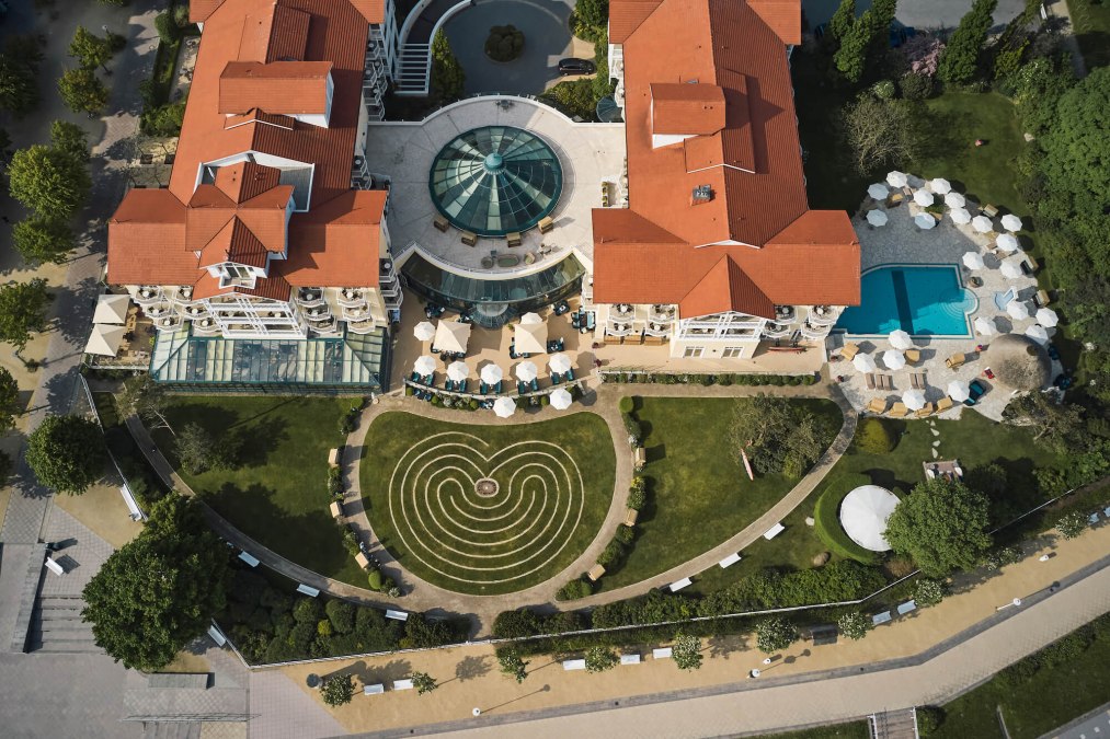 Widok na Ostseehotel Kühlungsborn z góry, © Arne Nagel