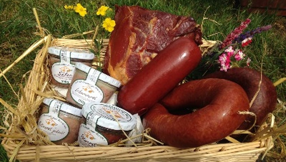 Products from own production // &copy; Steinbecker Hofladen