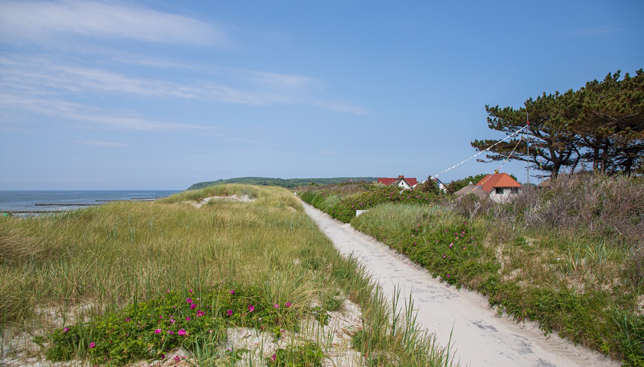 Reederei-Kipp-Insel-Hiddensee-007, © Weiße Flotte GmbH Reederei-Kipp-Insel-Hiddensee-007, © Weiße Flotte GmbH