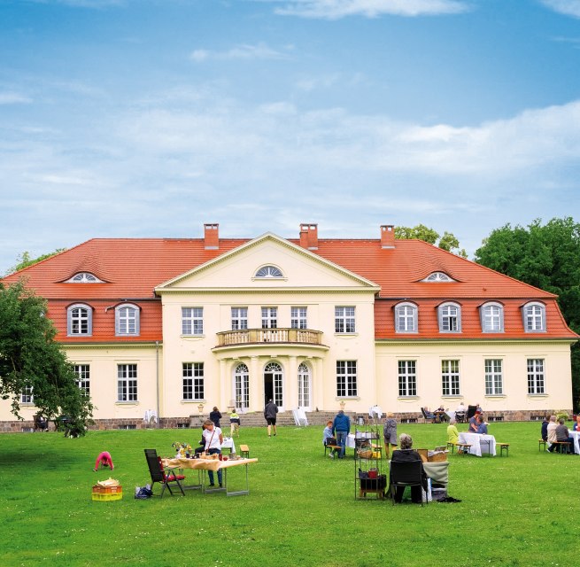 &copy; LarsSchoenherr