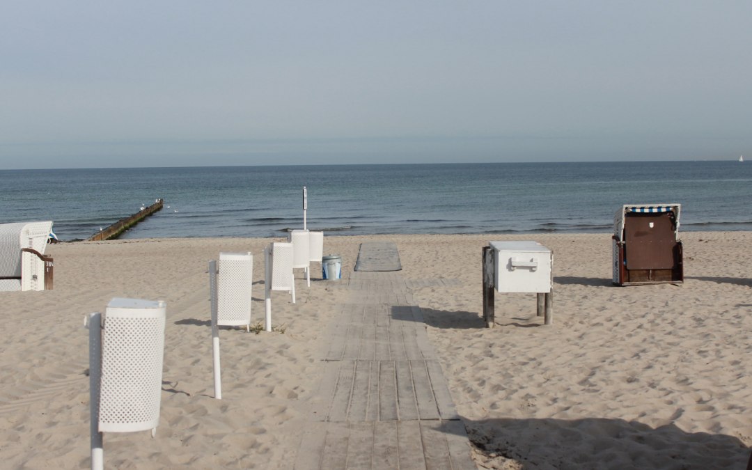 Accessible beach access 18 in Warnemünde, © TZRW