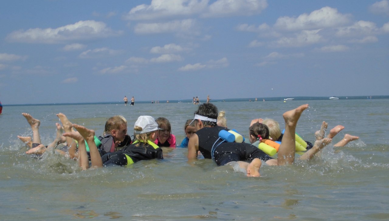 Children's swimming course, © Katamaran- und Surfmühle