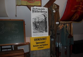 Signage from the time of the village republic., &copy; Gabriele Skorupski