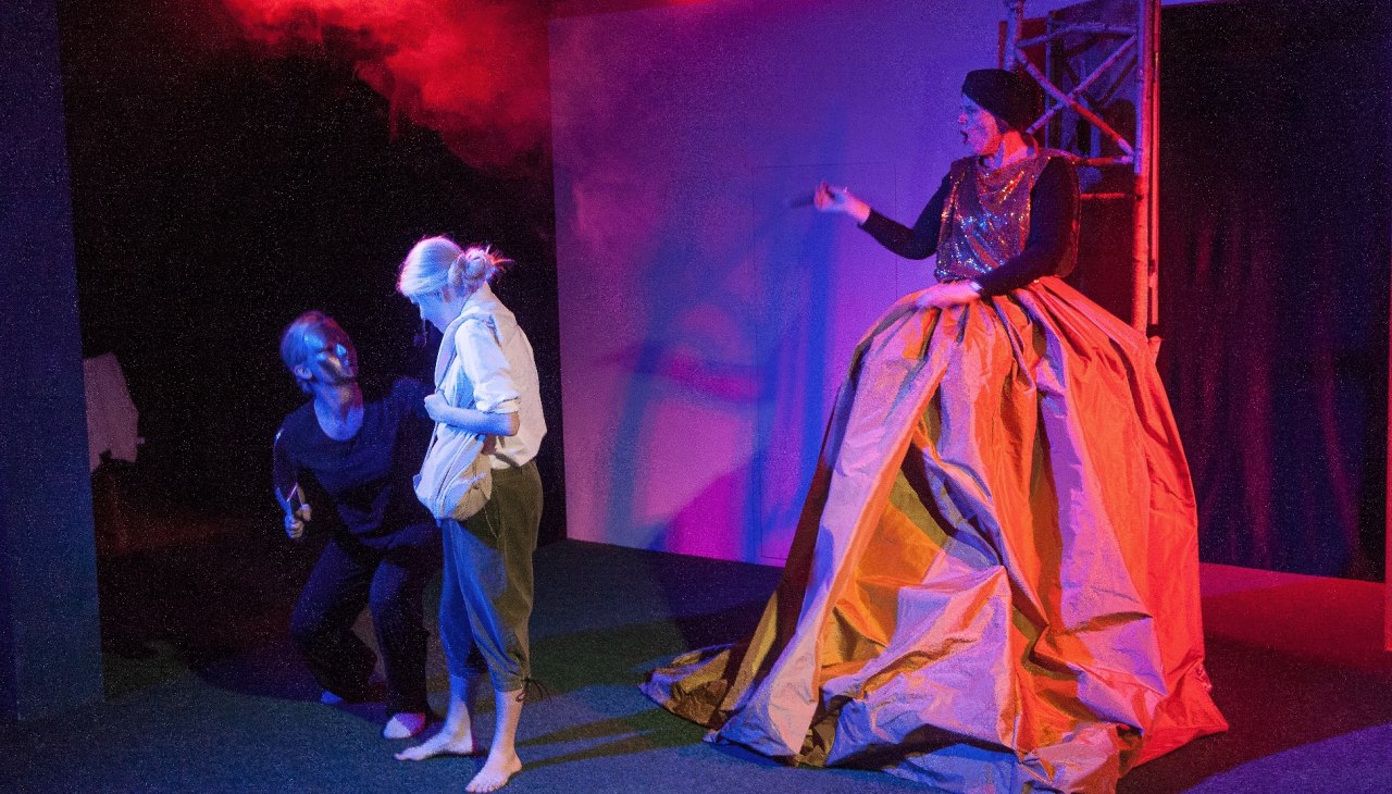 De drie gouden haren van de duivel, © Carl Ludwig Köller De drie gouden haren van de duivel, © Carl Ludwig Köller