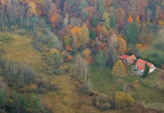 House location / apartments & NF gallery / aerial view // &copy; RVF Roman-Vitt-Fotografie
