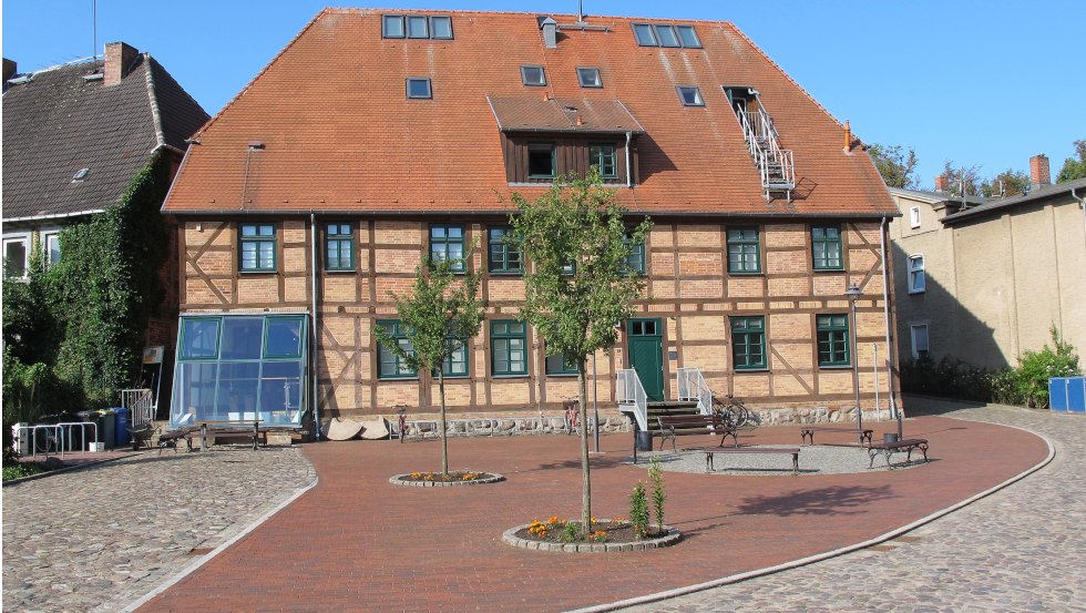 Kunstmuseum Schwaan R&uuml;ckseite&copy;Monika Hildebrandt, &copy; Monika Hildebrandt