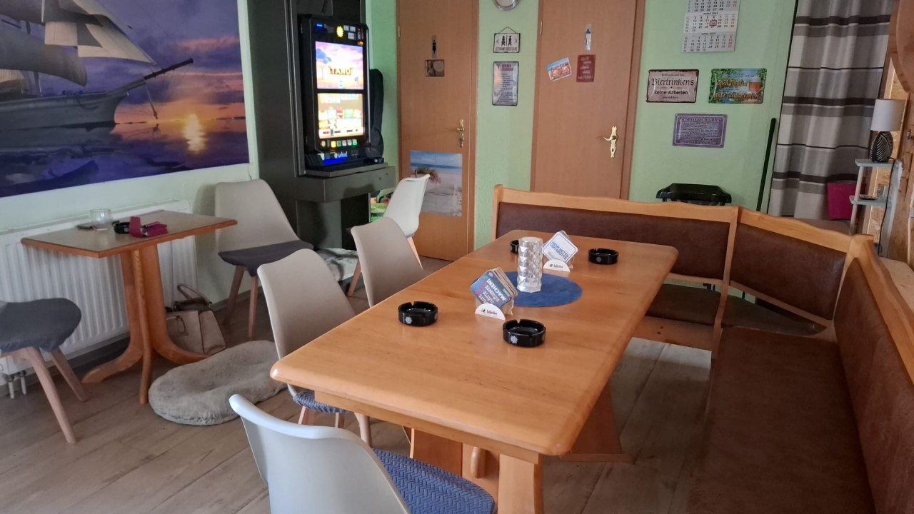 16b2924b-cdfb-4ce7-bc25-93e44856e19a, &copy; Weltenbummler