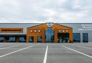 Experience MV's most modern & largest distillery with brewery & gastronomy // &copy; Erste M&AElig;NNERHOBBY GmbH