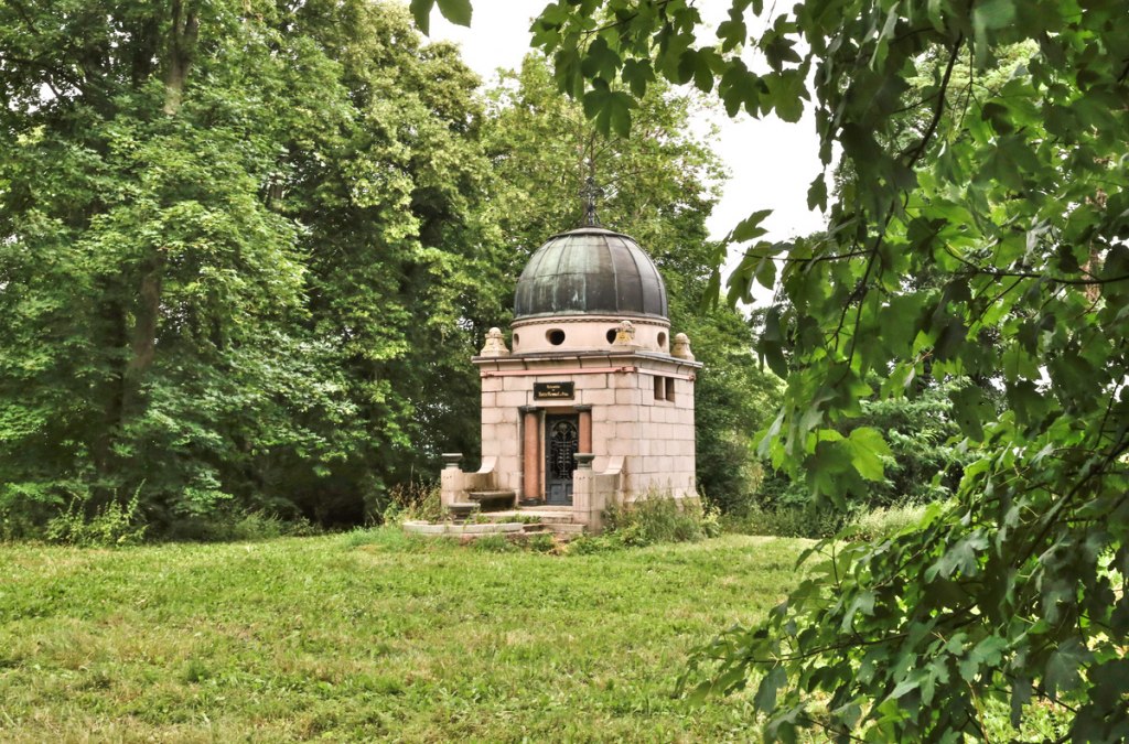 Pohnstorf Mausoleum, © TMV/D. Gohlke Pohnstorf Mausoleum, © TMV/D. Gohlke