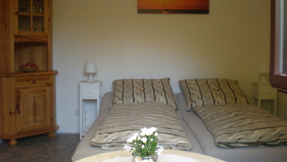 Living room and bedroom in Heiligendamm, © OSTSEE-URLAUB Heiligendamm Living room and bedroom in Heiligendamm, © OSTSEE-URLAUB Heiligendamm