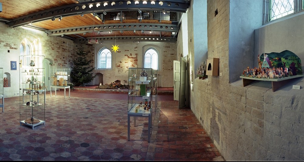 Binnenzicht van het Noord-Duitse kerststalmuseum, © Uwe Seemann