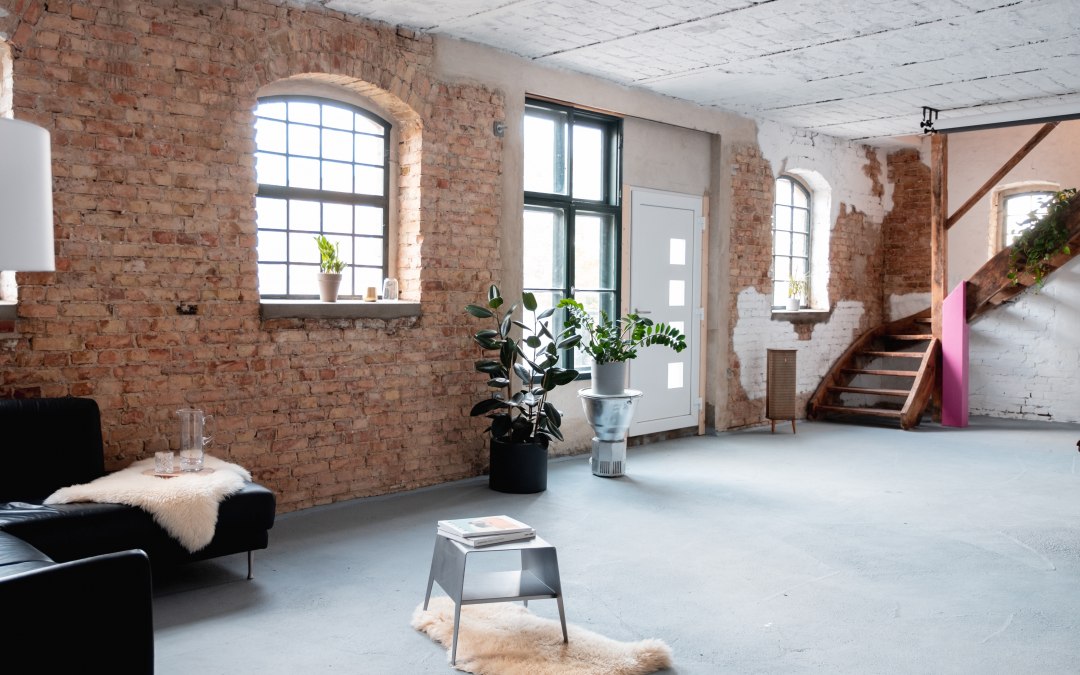 Zolderstudio in het voormalige stalgebouw - ook populair voor workshops, © Rittergut Damerow / Lars Schönherr Fotografie