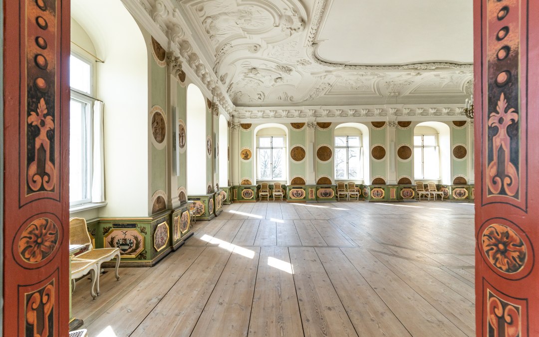 De Ridderzaal op het landgoed Hohen Luckow kan worden gehuurd., © DOMUSImages