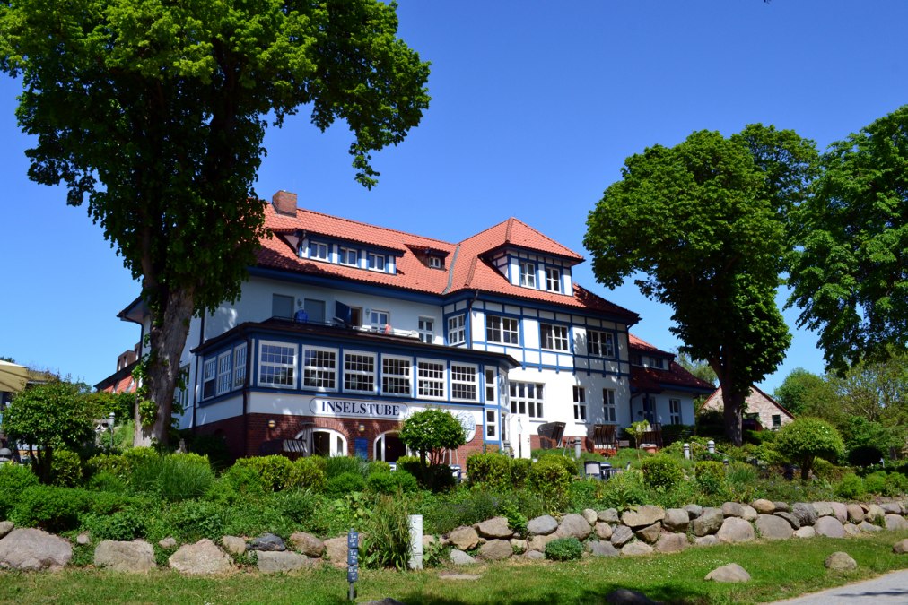 Apartment house Dornbusch in May 2016, © Thomas Heimlich Apartment house Dornbusch in May 2016, © Thomas Heimlich