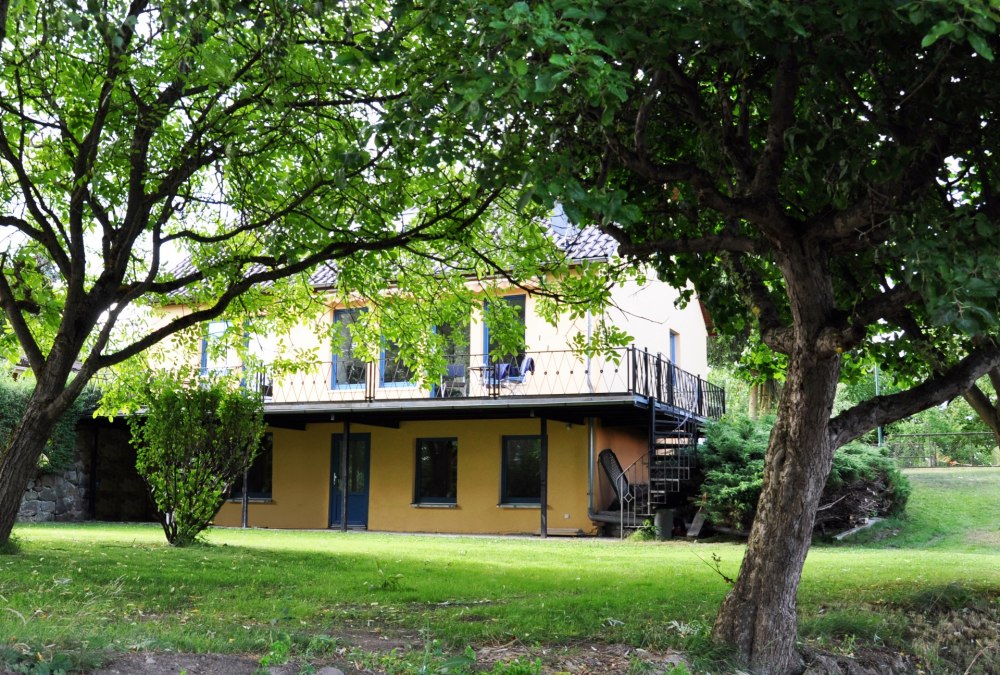 Het gemoderniseerde vakantiehuis met grote tuin, © zoneEINZ GmbH