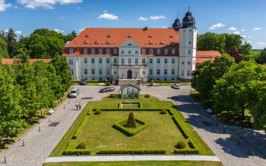 Buitenaanzicht - Schloss Fleesensee, © Schloss Fleesensee
