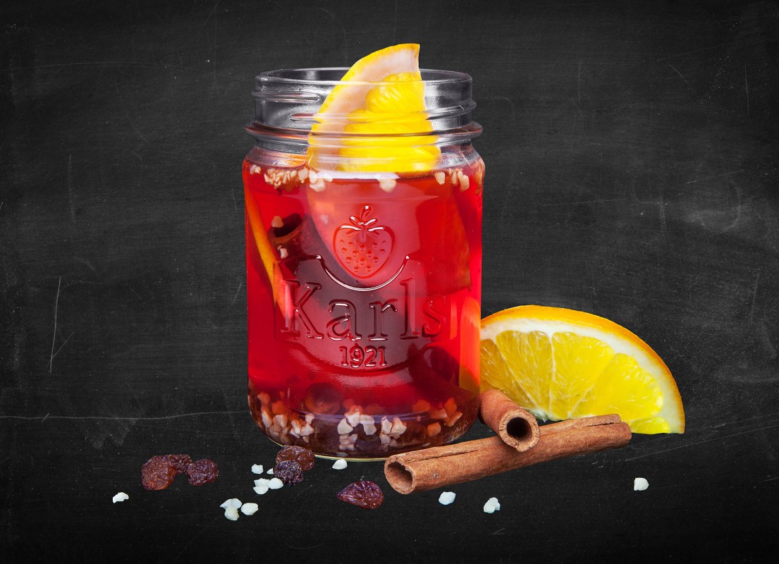 gastro-gluehwein_please-only-op-zwart-1, &copy; Karls Erlebnis-Dorf