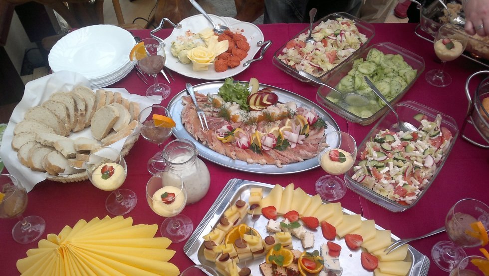 Regional dishes in the inn, fish specialties and more... // © Gasthof & Pension "Zum Fäßchen" / Wilken Regional dishes in the inn, fish specialties and more... // © Gasthof & Pension "Zum Fäßchen" / Wilken