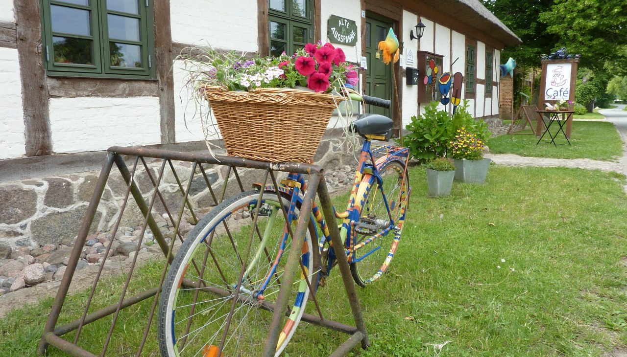 Resting place for excursionists and gallery visitors., © Förderverein der Heimat- und Kulturpflege Walkendorf Resting place for excursionists and gallery visitors., © Förderverein der Heimat- und Kulturpflege Walkendorf
