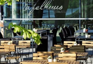 Tafelhuus beer garden for warm summer evenings, © Wonnemar Resort-Hotel Wismar Tafelhuus beer garden for warm summer evenings, © Wonnemar Resort-Hotel Wismar