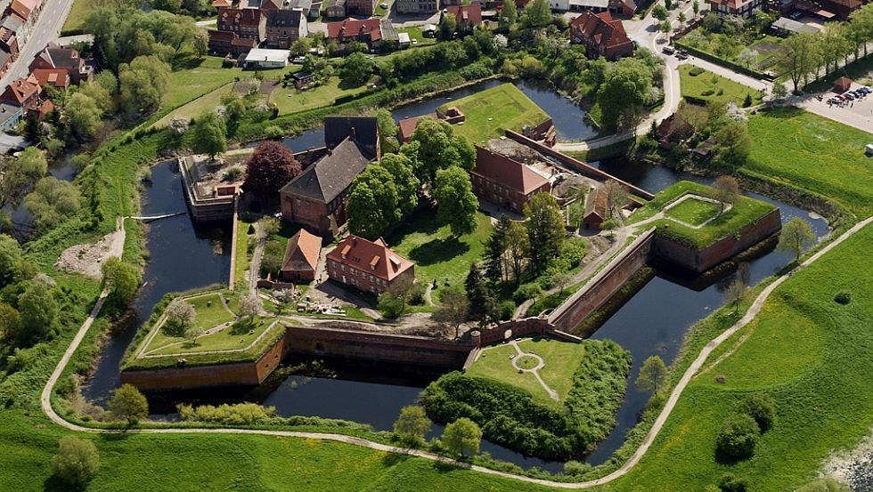 D&ouml;mitz Fortress is strategically located on the Elbe River // &copy; Tourismusverband Mecklenburg-Schwerin e.V.