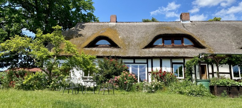 Rectory Tollensesee/ hall // &copy; Pfarrhaus Tollensesee