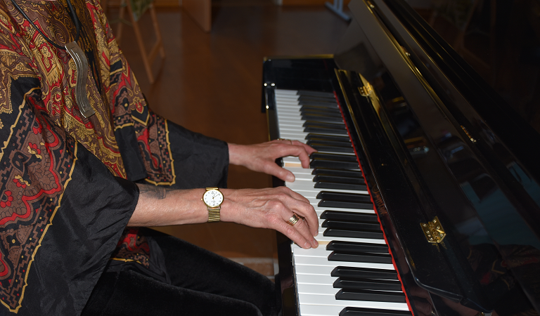 &copy; klavierkonzert.png