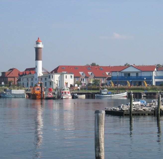 Vuurtoren van Poel // &copy; Campingplatz Leuchtturm Poel