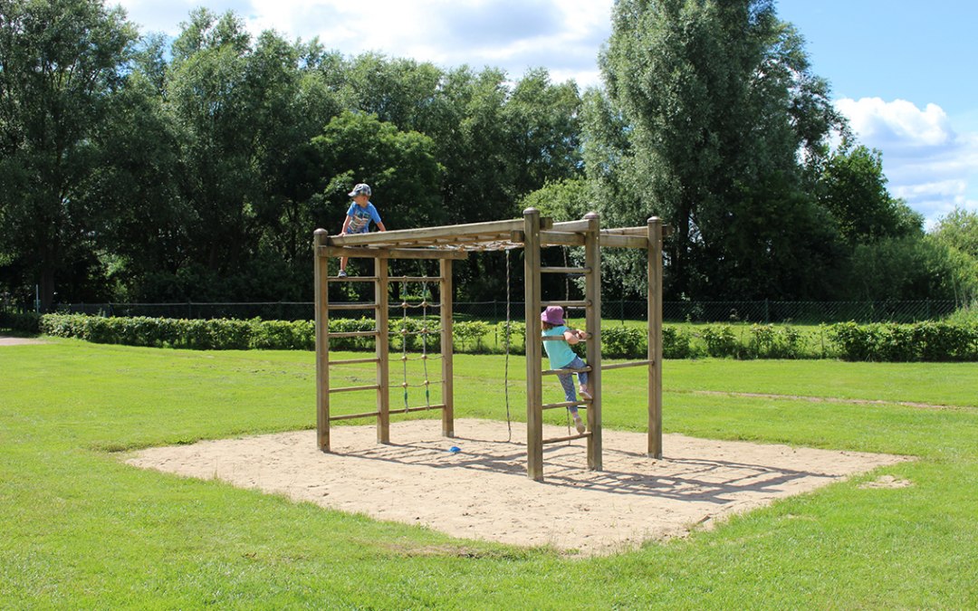 Small playground in Untergoehren / Strandwiese, © Kur- und Tourismus GmbH Göhren-Lebbin