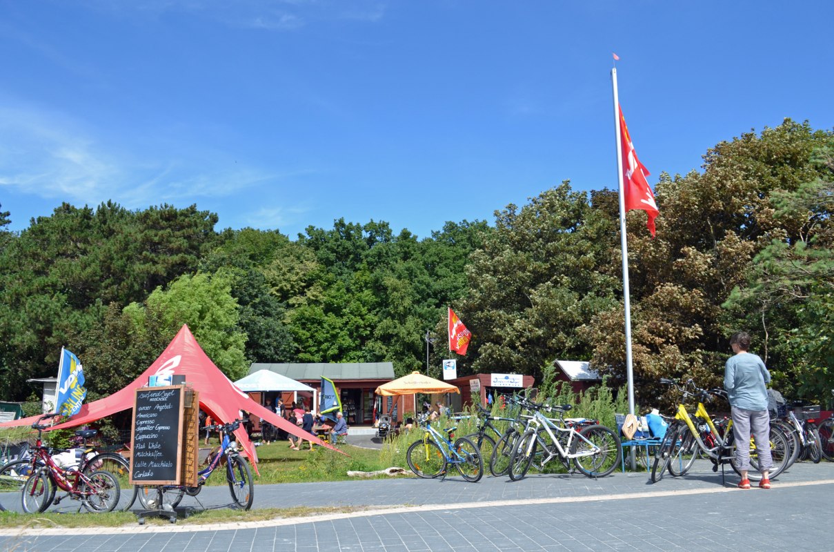 Surfing i żeglarstwo w Vitte, &copy; Hiddenseer Hafen- und Kurbetrieb