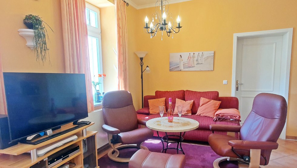 Woonkamer van de vakantiewoning, &copy; Fewo-Christ