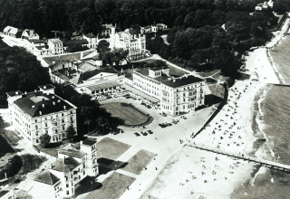Luftbildaufnahme des Seebads Heiligendamm um 1925 // © A. Beckmann / Grand Hotel Heiligendamm Luftbildaufnahme des Seebads Heiligendamm um 1925 // © A. Beckmann / Grand Hotel Heiligendamm
