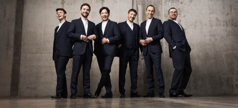 © © Benjamin Ealovega © © Benjamin Ealovega