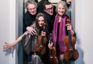 &copy; Ren&eacute; L&ouml;ffler