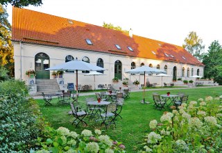 Het Kavaliershaus nodigt u uit om te vertoeven, © Kavaliershaus am Finckener See / Cyrus Saedi