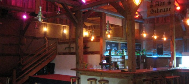 &copy; Frank Donecker