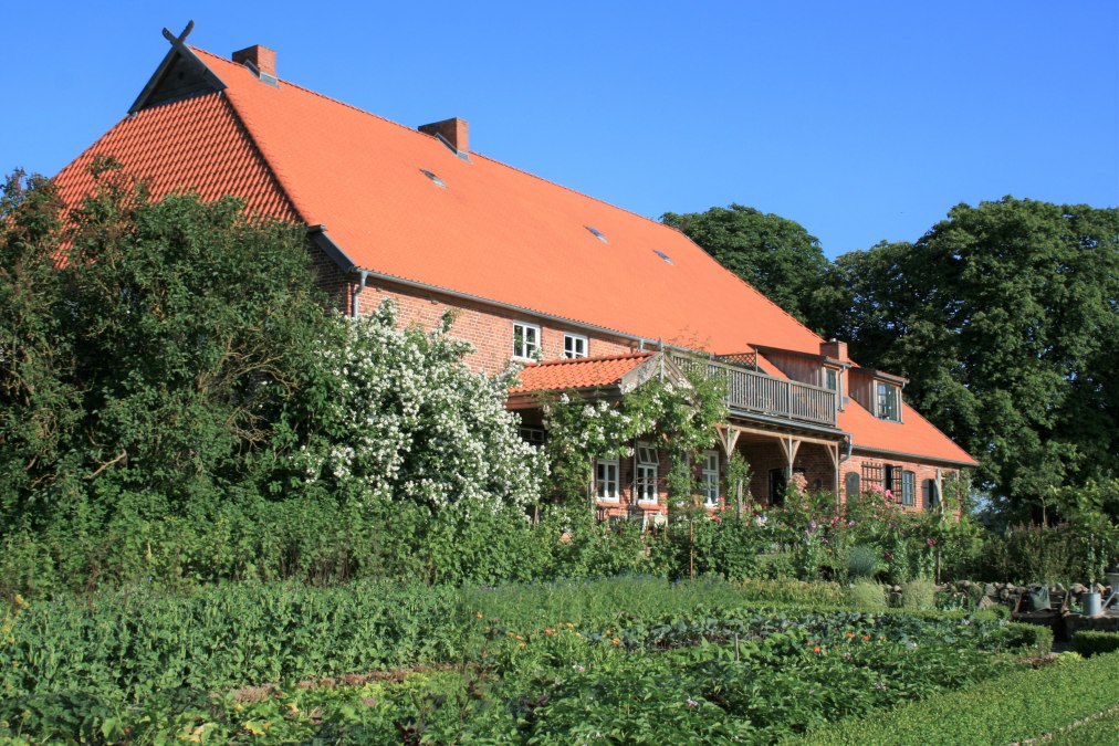Ogród warzywny ze starymi roślinami uprawnymi., © Dirk Endrulat