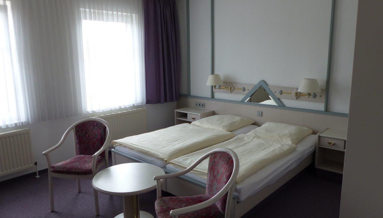 Nasz pokój dwuosobowy z łazienką, © Walter Oster Nasz pokój dwuosobowy z łazienką, © Walter Oster