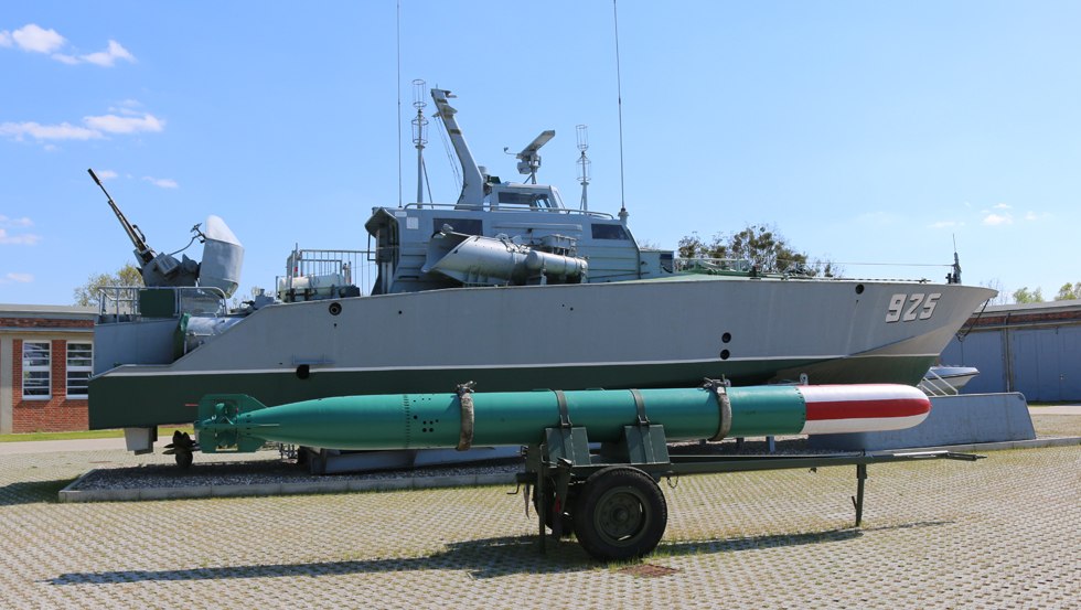 Mała motorówka torpedowa KTS-Libelle niemieckiej marynarki wojennej // © Torsten Heinrichs Mała motorówka torpedowa KTS-Libelle niemieckiej marynarki wojennej // © Torsten Heinrichs