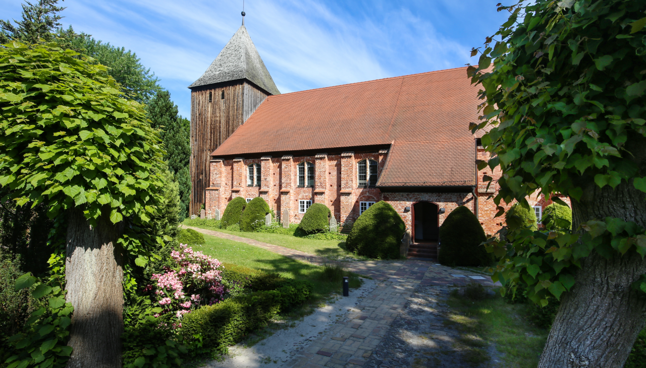 Zeemanskerk kustplaats aan de Oostzee Prerow, &copy; TMV/Gohlke