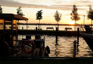 Ahoi Hausboot-Charter - Schweriner See // &copy; Ahoi Hausboot-Charter