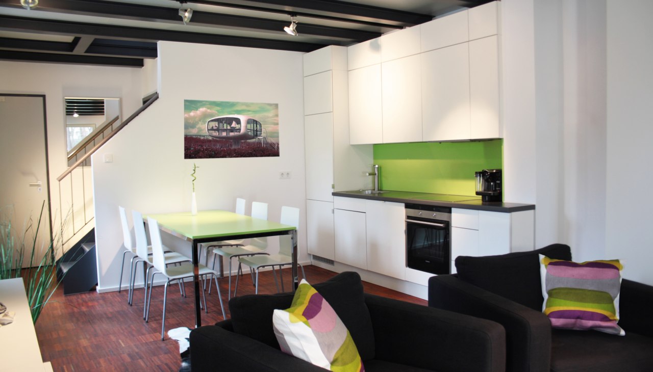 Apartament dla 6 osób "Die Sonnige "3-piętrowy apartament typu maisonette | 100m² | salon z kuchnią | 3 sypialnie | 2 łazienki | WC | sauna | taras, © Haus Düne31 Apartament dla 6 osób "Die Sonnige "3-piętrowy apartament typu maisonette | 100m² | salon z kuchnią | 3 sypialnie | 2 łazienki | WC | sauna | taras, © Haus Düne31