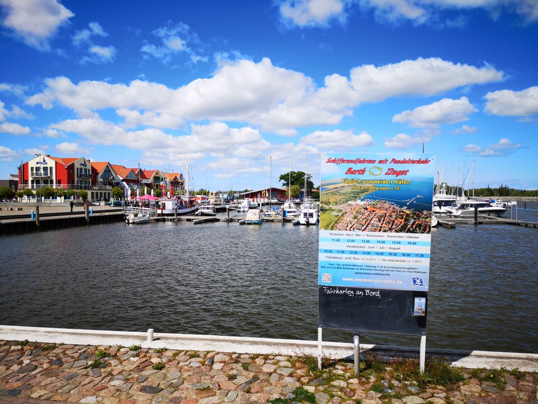Aanleg- en afmeerkade voor passagiersschepen, haven van de stad Barth, &copy; Stadt Barth, Paszehr