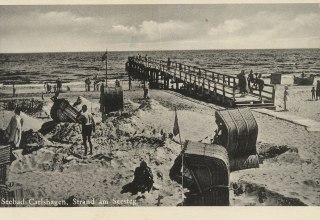 &copy; Strand mit Seesteg