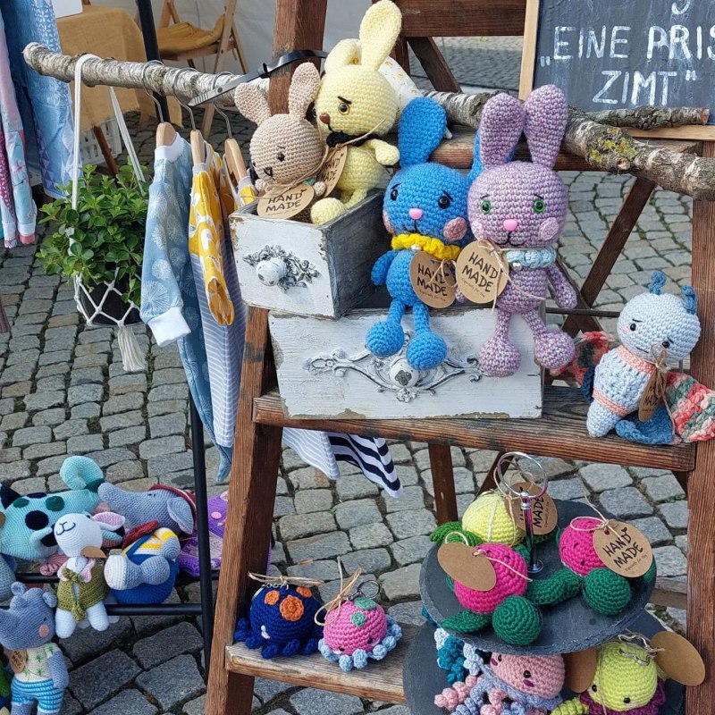 Crocheted animals, &copy; Waren (M&uuml;ritz)-Information