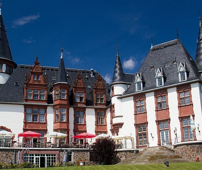 Schlosshotel & Orangerie Klink direct aan de Müritz // © Schlosshotel & Orangerie Klink Schlosshotel & Orangerie Klink direct aan de Müritz // © Schlosshotel & Orangerie Klink