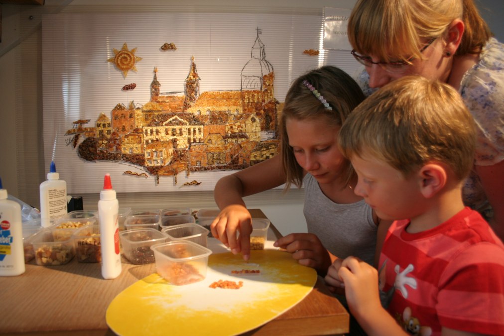 Amber Museum Amber Mosaic Puzzle, © Ribnitz Damgarten