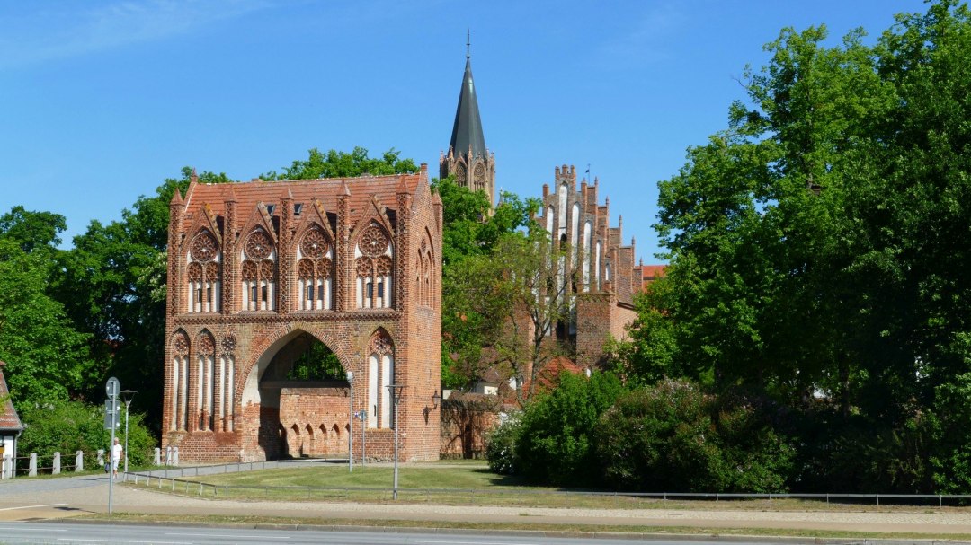 Uitzicht op de Stargarder Tor in Neubrandenburg, © Birgit Riemer